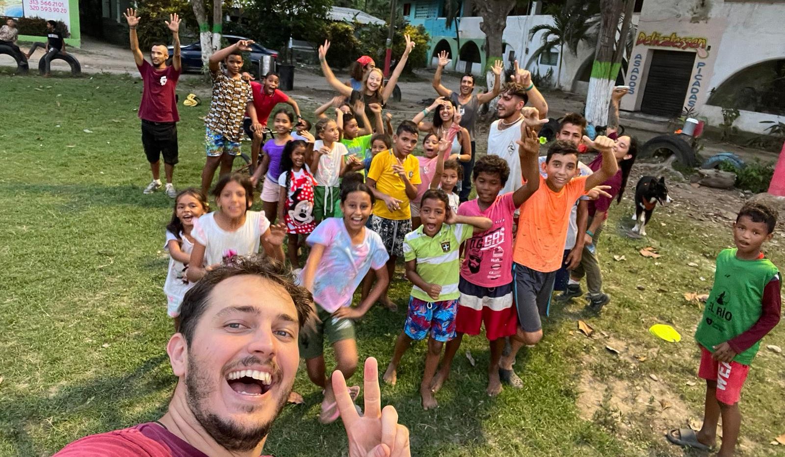 Sustainability Stories: volunteering at El Rio Hostel Buritaca