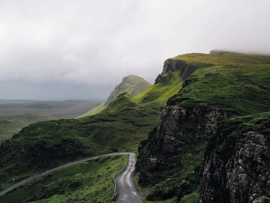 scotland road trip, road in the mountains in quiraing, portree 